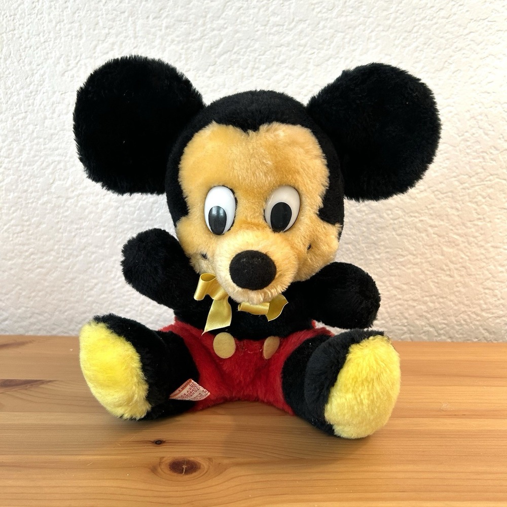 Vintage 1980 Disney Store Official Mickey Mouse Medium Soft Toy Bean Bag 8"